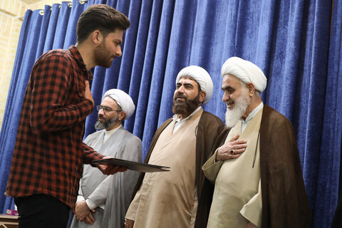 تصاویر /آئین اختتامیه هفتمین جشنواره علامه حلی (ره) استان قزوین