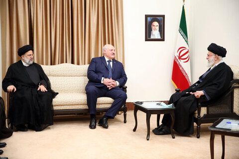 رهبر انقلاب اسلامی در دیدار رئیس جمهور بلاروس