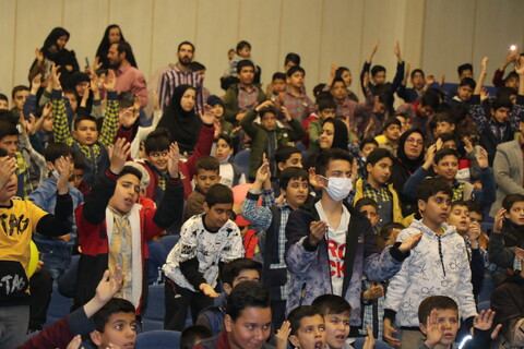 تصاویر/استقبال هجده هزار نفری دانش آموزان نجف آبادی از جشنواره قاصدک های انتظار