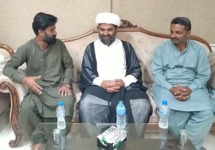 متعصبانہ ذہنیت کے حامل وزیر مذہبی امور نے اس عہدے کو فرقہ واریت کا گڑھ بنادیا ہے