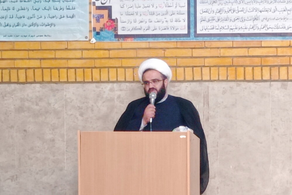 پاسخگویی به شبهات را باید بیشتر کنیم/ شبهات زیاد است