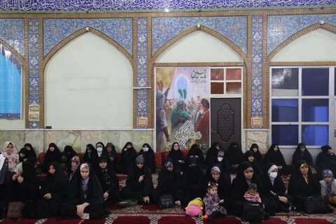تصاویر/  محفل انس با قرآن ویژه طلاب و روحانیون خوزستان و خانواده آن ها