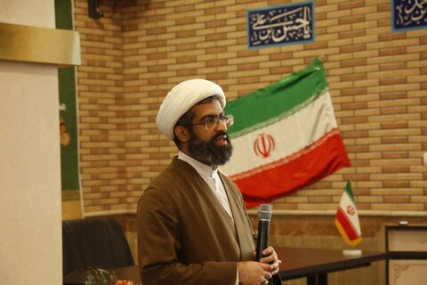 تصاویر/ نشست مسئولان دارالقرآن های مدارس علمیه شمالغرب کشور در تبریز