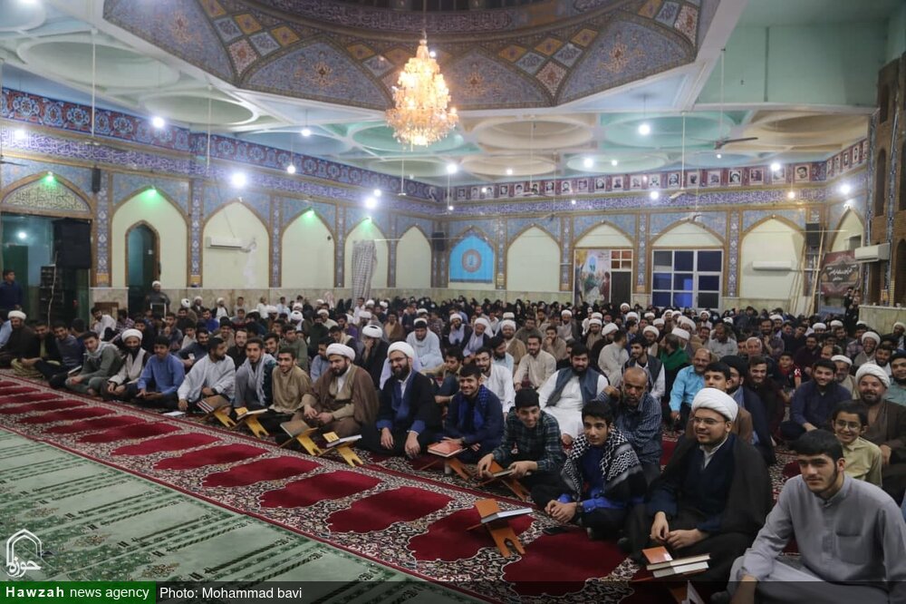 خانوادههای حوزویان خوزستان سر سفره کریمانه قرآن نشستند