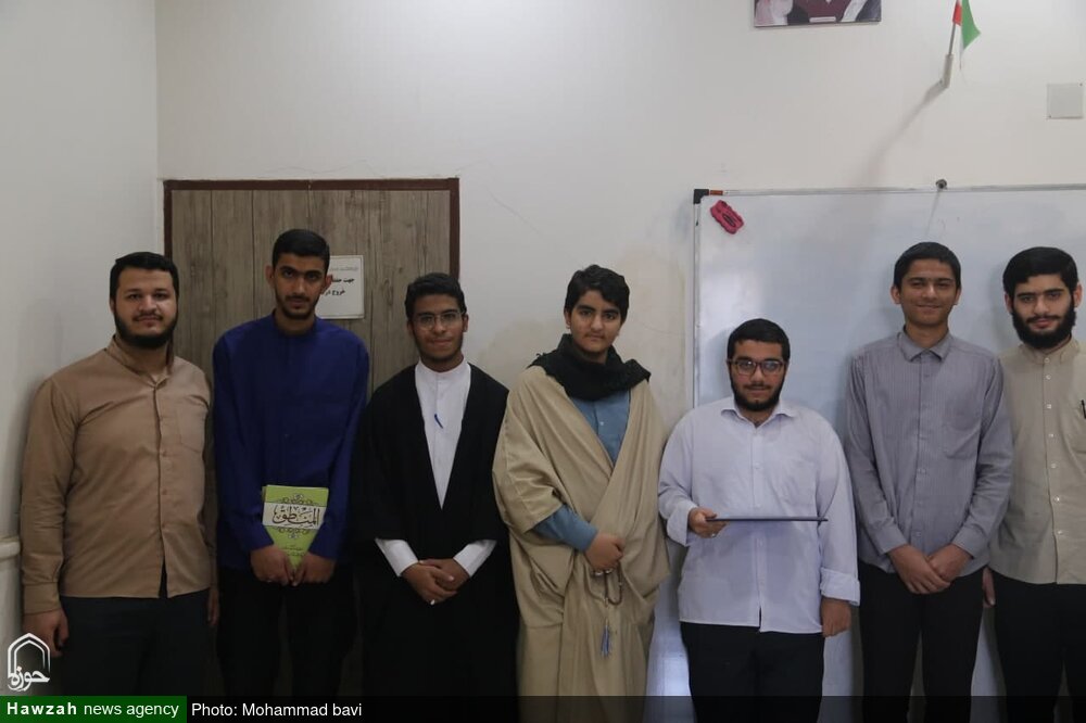 طلبه ممتاز خوزستانی تقدیر شد