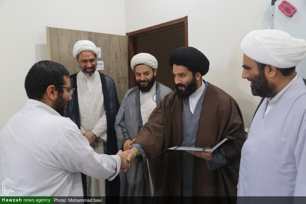 طلبه ممتاز خوزستانی تقدیر شد