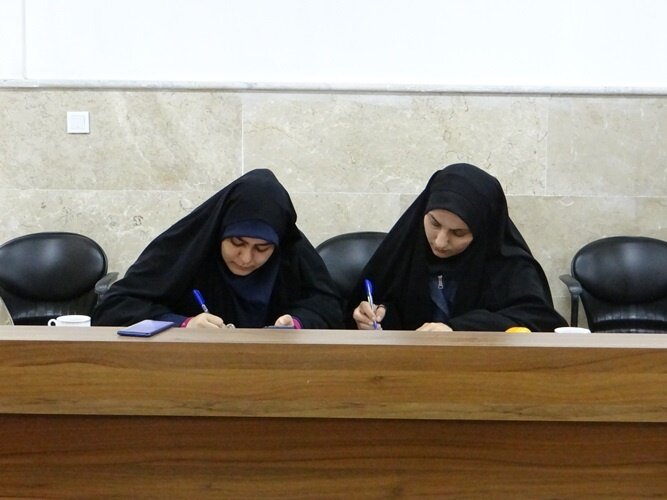 توسعه حوزههای علمیه در سراسر کشور از رویشهای انقلاب است