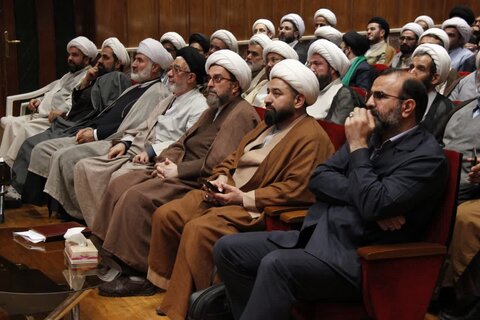 تصاویر / همایش توجیهی مهرواره ی محله همدل در قزوین برگزارشد -عکس -حسین حاجی عزیز خانی
