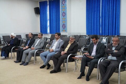 تصاویر جلسه ستاد ساماندهی شئون مناسبت‌های مذهبی در لرستان