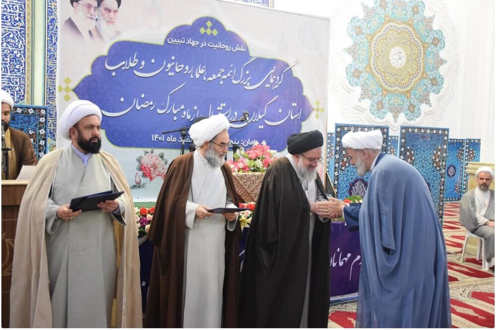 در مقابل جوانان باید با حوصله صحبت کرد | حزب الهیها از تخریبهای فضای مجازی نترسند