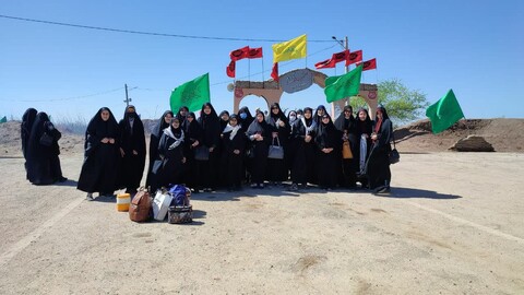 بازدید طلاب مدرسه فاطمیه کارون از یادمان های دفاع مقدس خوزستان