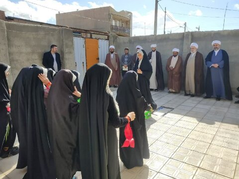تصاویر/دیدار حجت الاسلام والمسلمین پورذهبی از روحانیون تبلیغی هجرت و مستقر در روستاهای کردستان