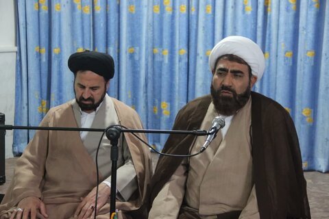 تصاویر / نشست مدیر حوزه علمیه استان قزوین با ائمه جماعات وروحانیون شهرستان آوج وآبگرم قزوین