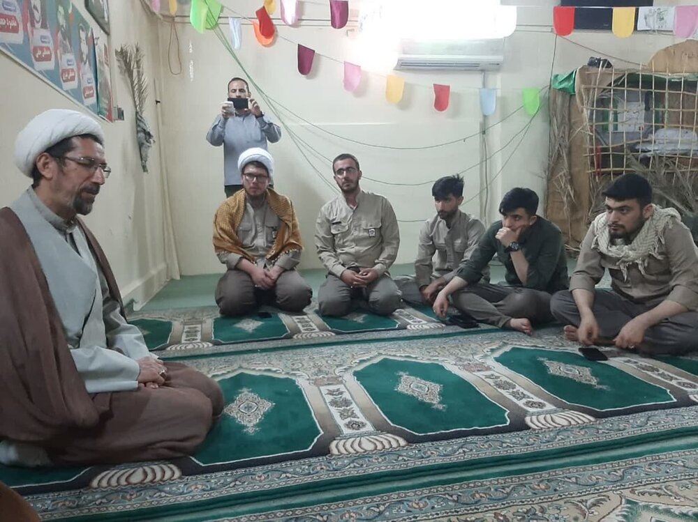 اردوی راهیان نور حافظ جوانان در برابر هجمههای فرهنگی دشمنان است