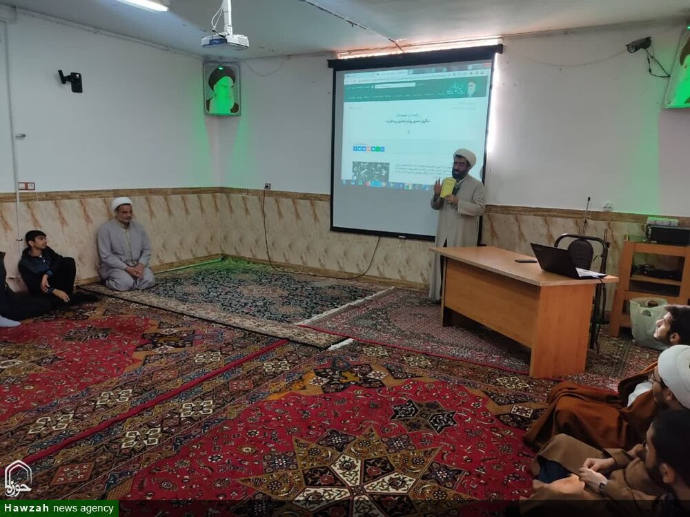 برگزاری سلسله جلسات بازخوانی منشور روحانیت در مدرسه علمیه امام خمینی(ره) نهاوند