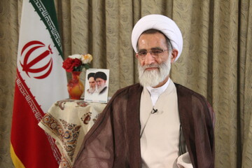 مسئولان با روحیه جهادی به مردم خدمت کنند