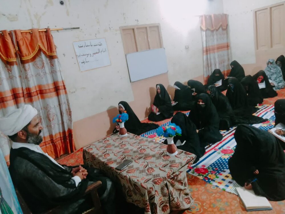 علامہ مقصود علی ڈومکی کا مدرسہ شریکۃ الحسین (ع) کا دورہ اور طالبات میں درس اخلاق