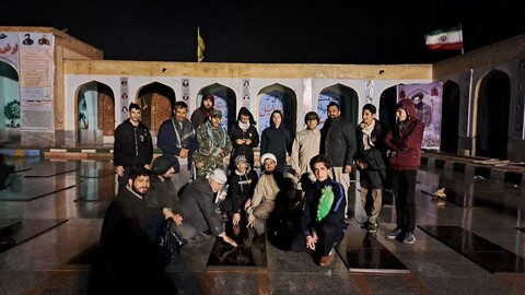 تصاویر/ حضور اروان راهیان نور کاشان در مناطق عملیاتی کربلای ۴ و ۵ و شهدای عشایر