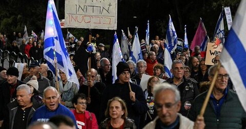 آلاف الإسرائيليين يتظاهرون في تل أبيب ضد حكومة نتنياهو