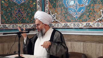 مسئولین بدون سیاست بازی از سرمایه گذاران حمایت کنند