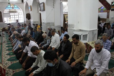 تصاویر/ اقامه نماز جماعت و سخنرانی حجت الاسلام والمسلمین صفایی بوشهری در مسجد امام حسن مجتبی(ع) بوشهر