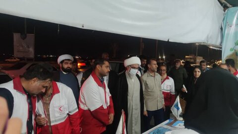تصاویر/ بازدید امام جمعه بوشهر از کمپ مهمانان نوروزی