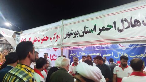 تصاویر/ بازدید امام جمعه بوشهر از کمپ مهمانان نوروزی