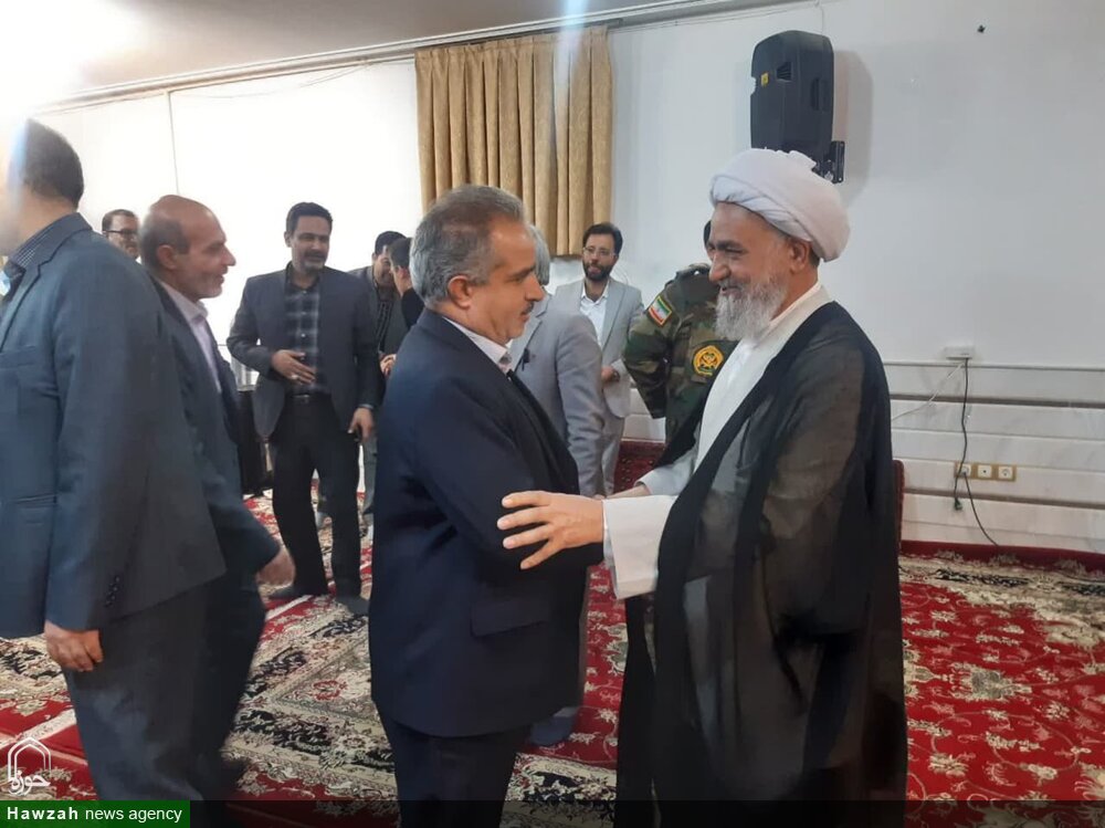 لزوم استفاده از ظرفیت نخبگان و شرکتهای دانش بنیان برای حل مشکلات اقتصادی