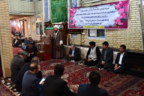 تصاویر/ حضور امام جمعه و اعضای شورای اداری خوی در مسجد روستای سراب