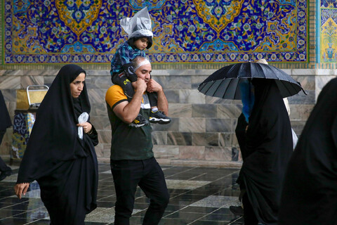تصاویر/ بارش باران بهاری در حرم مطهر رضوی