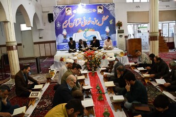 تصاویر/ محفل جزء خوانی قرآن کریم هفتمین روز ماه مبارک رمضان در خوی