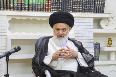تصاویر / دیدار نایب رئیس هیئت مدیره مخابرات ایران با آیت الله حسینی بوشهری