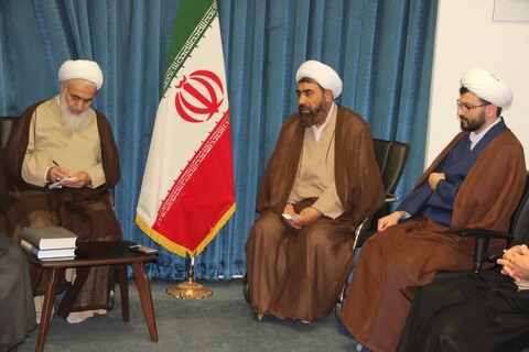 تصاویر/ دیدار مدیر ومعاونین مر کز مدیریت حوزه علمیه استان قزوین با نماینده ولی فقیه در استان قزوین