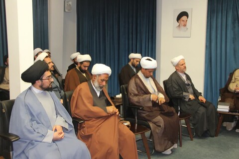تصاویر/ دیدار مدیر ومعاونین مر کز مدیریت حوزه علمیه استان قزوین با نماینده ولی فقیه در استان قزوین