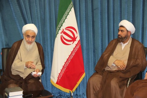تصاویر/ دیدار مدیر ومعاونین مر کز مدیریت حوزه علمیه استان قزوین با نماینده ولی فقیه در استان قزوین