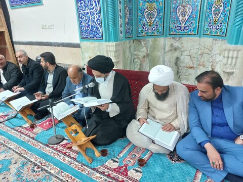 تصاویر/ حضور امام جمعه کاشان در جزء خوانی قرآن روستان قزآان