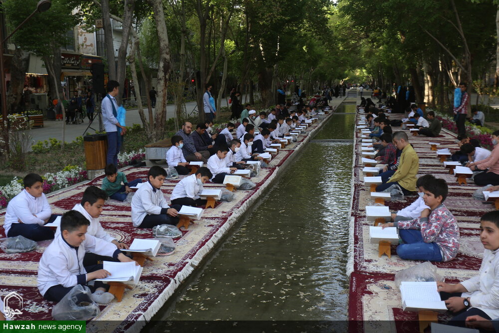 فیلم | ابتهال خوانی در گذر فرهنگی چهارباغ اصفهان