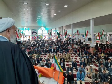 تصاویر/ اقامه نماز جمعه در آران و بیدگل