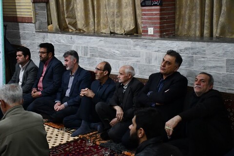 تصاویر/ حضور امام جمعه شهرستان خوی در مسجد امام حسین (ع) کوی صفا