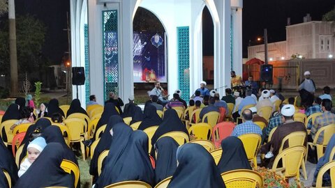 تصاویر / محفل انس با قرآن در جوار مزار شهدای گمنام شهر بندرکنگ