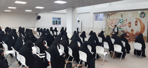 دیدار خواهران طلبه معلم با نماینده ولی فقیه در استان خوزستان 