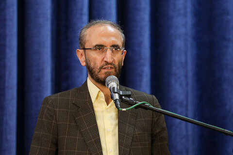 تصاویر / محفل انس با قرآن در ماه مبارک رمضان با حضور نماینده ولی فقیه در استان قزوین