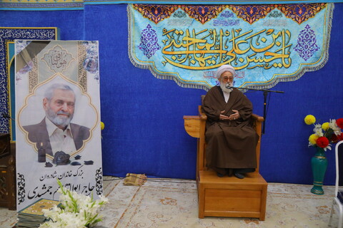 تصاویر / مراسم هفتمین روز ارتحال پدر حجت الاسلام والمسلمین جمشیدی (عضو جامعه مدرسین حوزه علمیه قم)