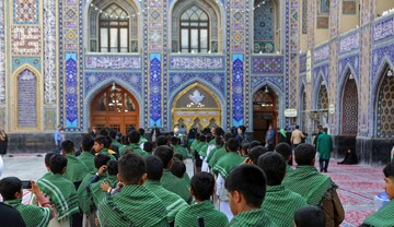 حرم مطهر رضوی میزبان ۳۰۰۰ دانش آموز مدارس حاشیه شهر