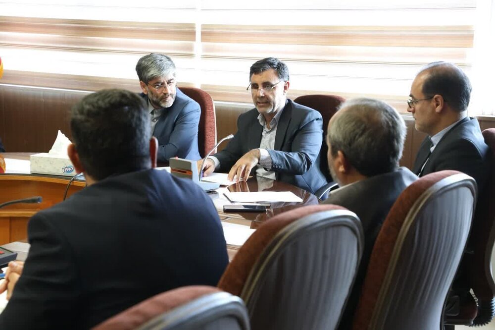 رعایت حجاب در اماکن و معابر عمومی الزامی است