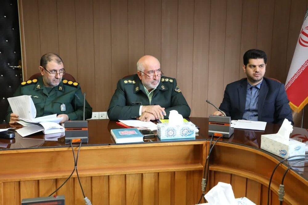 رعایت حجاب در اماکن و معابر عمومی الزامی است