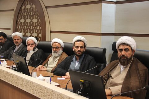 تصاویر / دیدار مدیر حوزه علمیه استان قزوین با قائم مقام حوزه های علمیه کشور