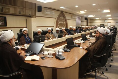 تصاویر / دیدار مدیر حوزه علمیه استان قزوین با قائم مقام حوزه های علمیه کشور