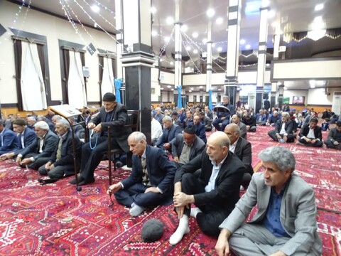 تصاویر/ ویژه برنامه شبی با قرآن در چهاربرج