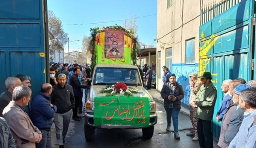 تشييع جثمان الشهيد ميلاد حيدري بمدينة قروة في كردستان تشييع جثمان الشهيد ميلاد حيدري بمدينة قروة في كردستان